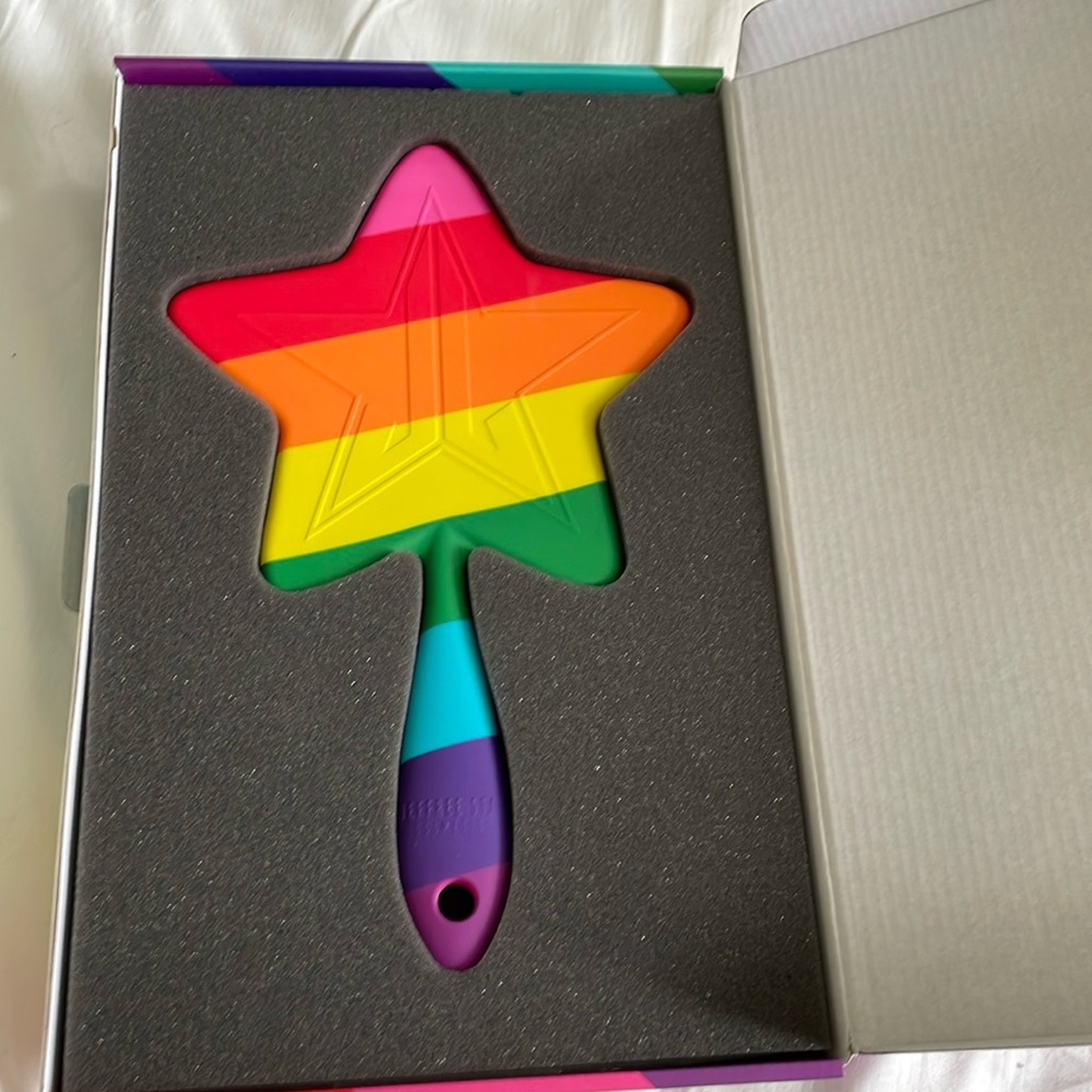 Jeffree Star mirror - rainbow soft touch